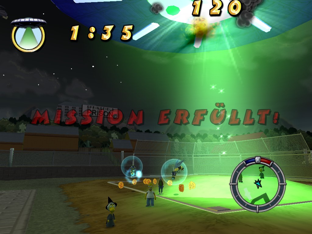 Kamera Schulhof unterm UFO 1+2.jpg